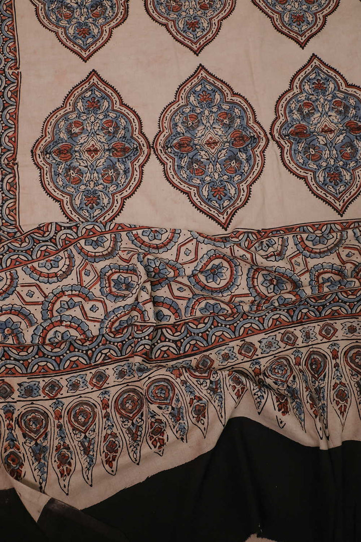 Cotton Dupatta - Matkatus 