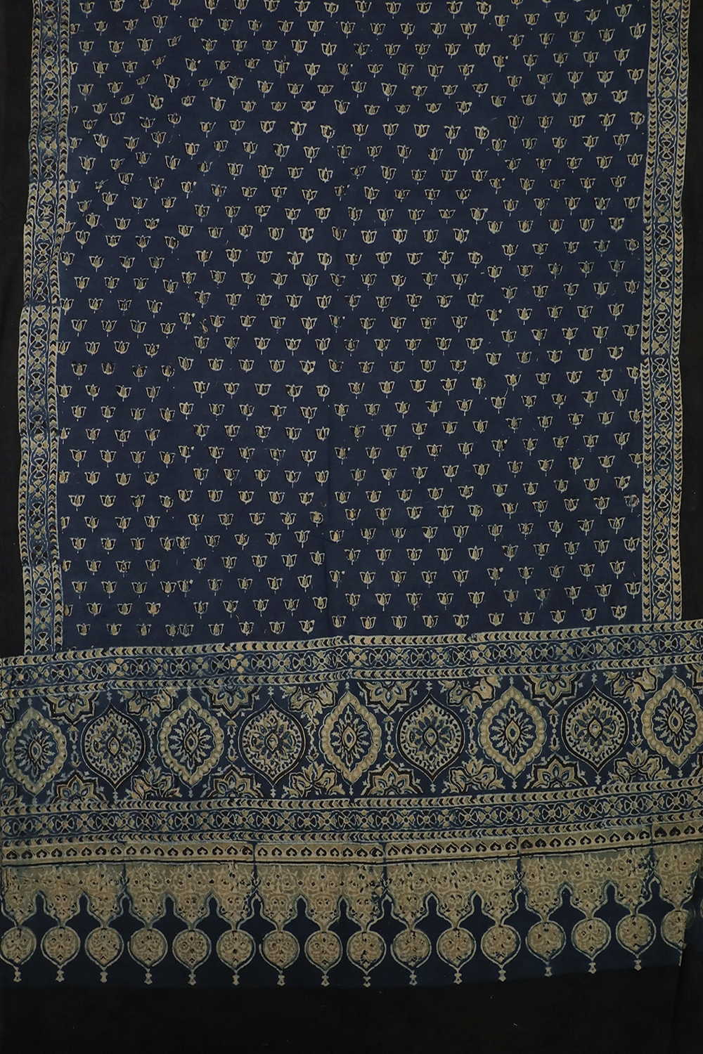 Block Printed Ajrak Dupatta - Matkatus 