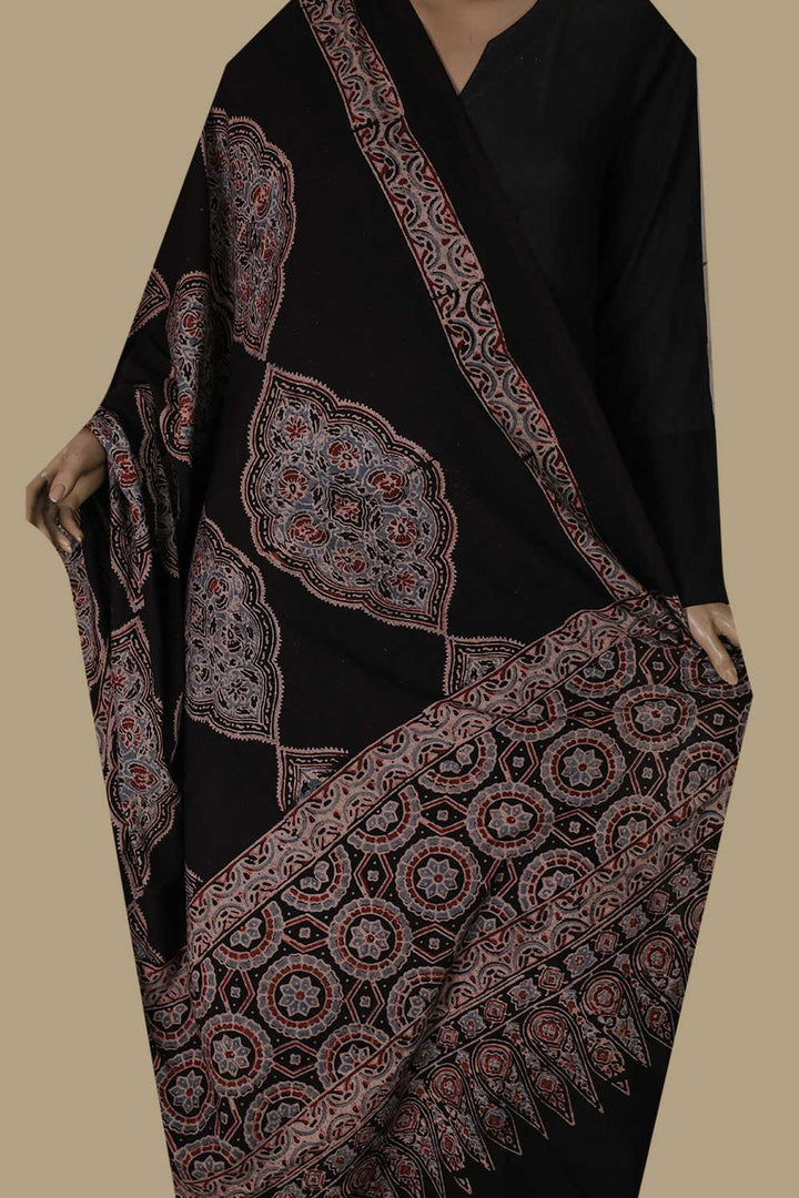Ajrak Cotton Dupatta - Matkatus
