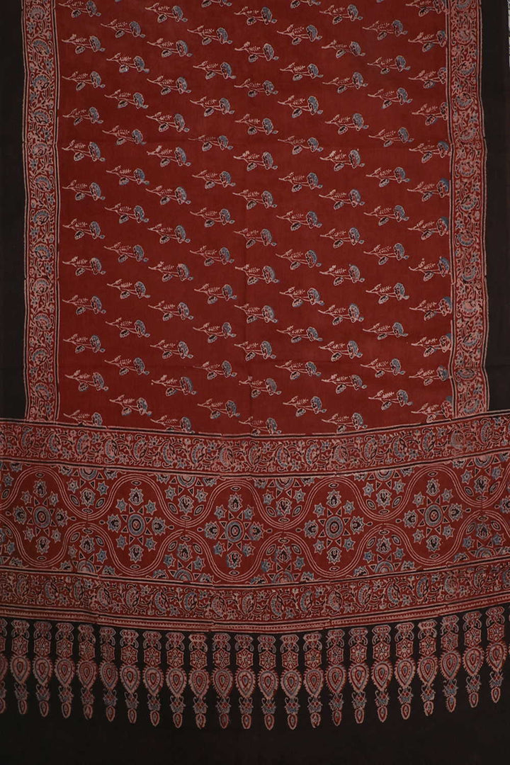 Block Printed Ajrak Dupatta - Matkatus 