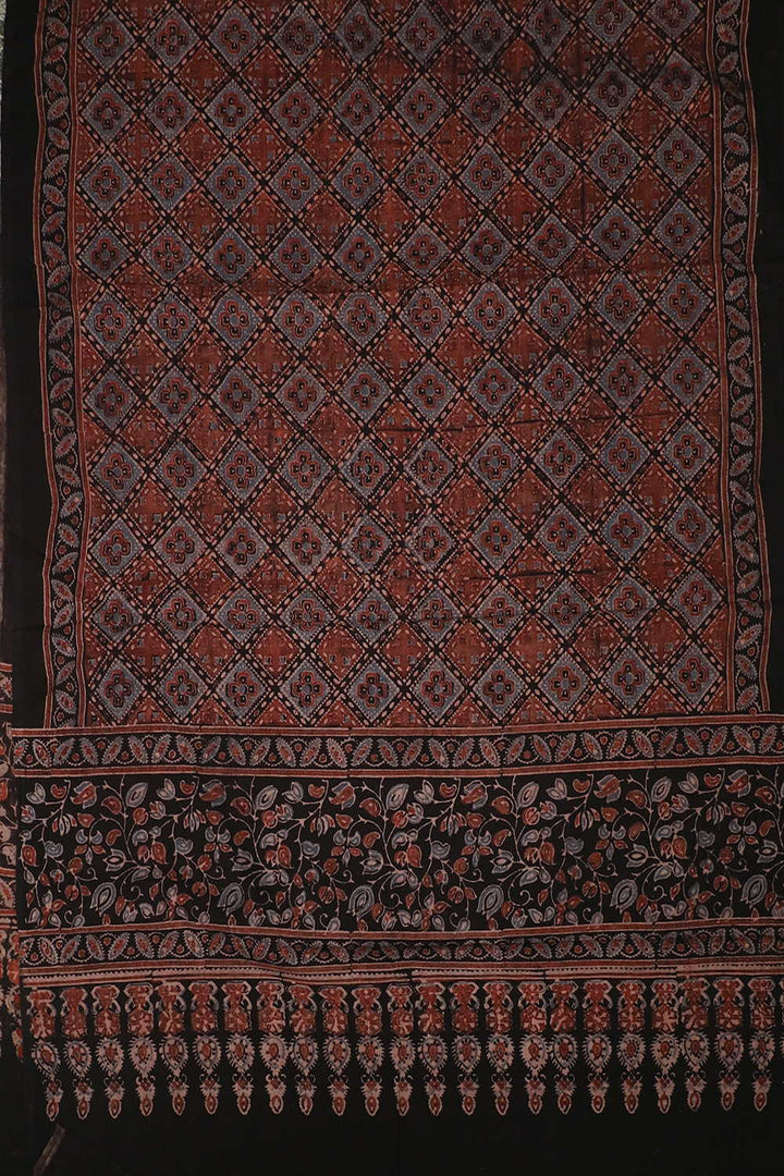 Block Printed Ajrak Dupatta - Matkatus 