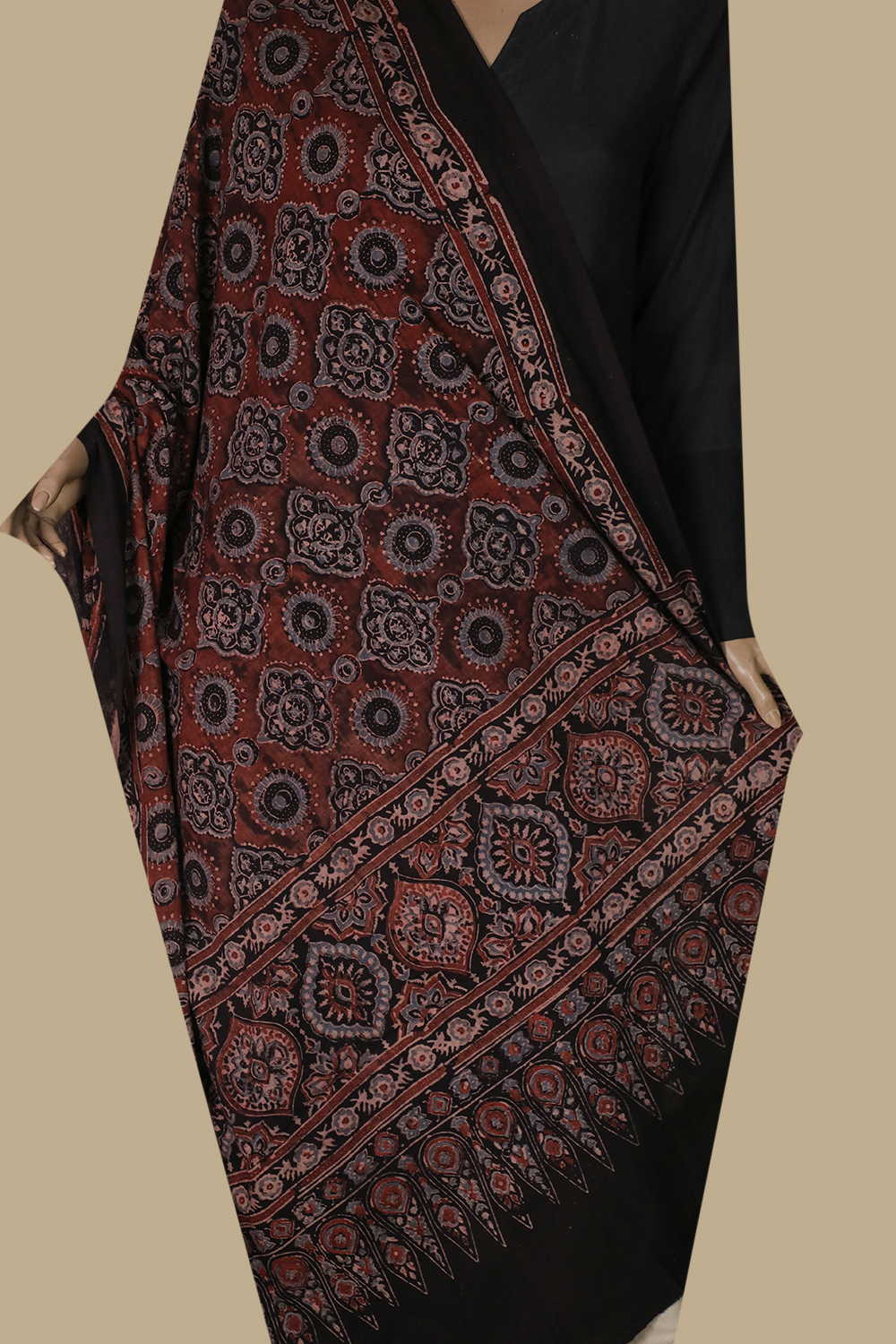 Ajrak Cotton Dupatta - Matkatus