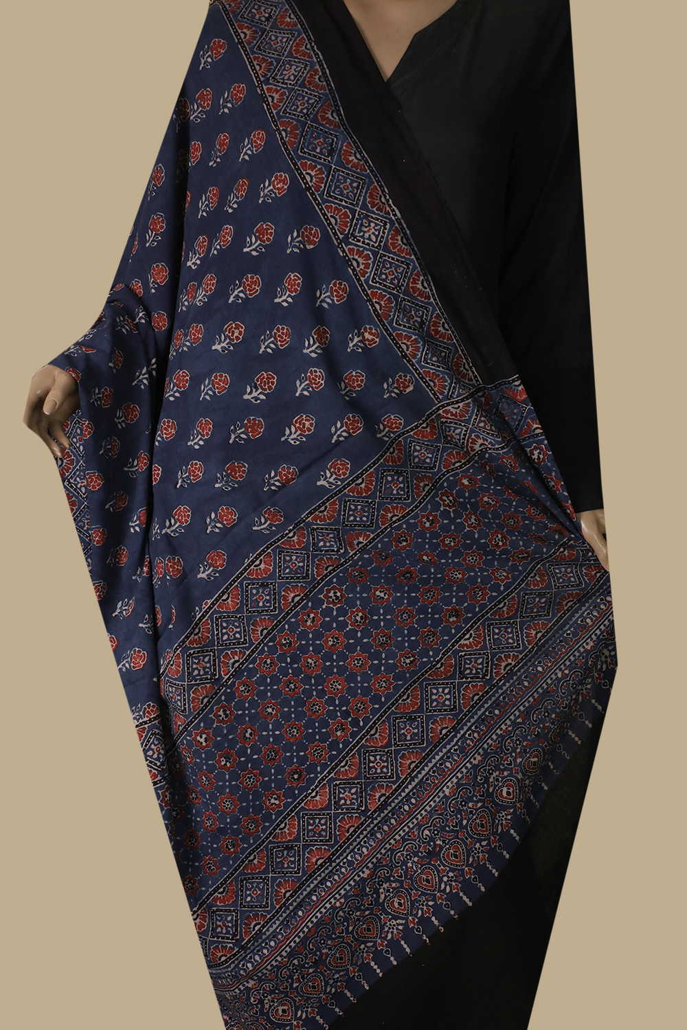 Ajrak Cotton Dupatta - Matkatus