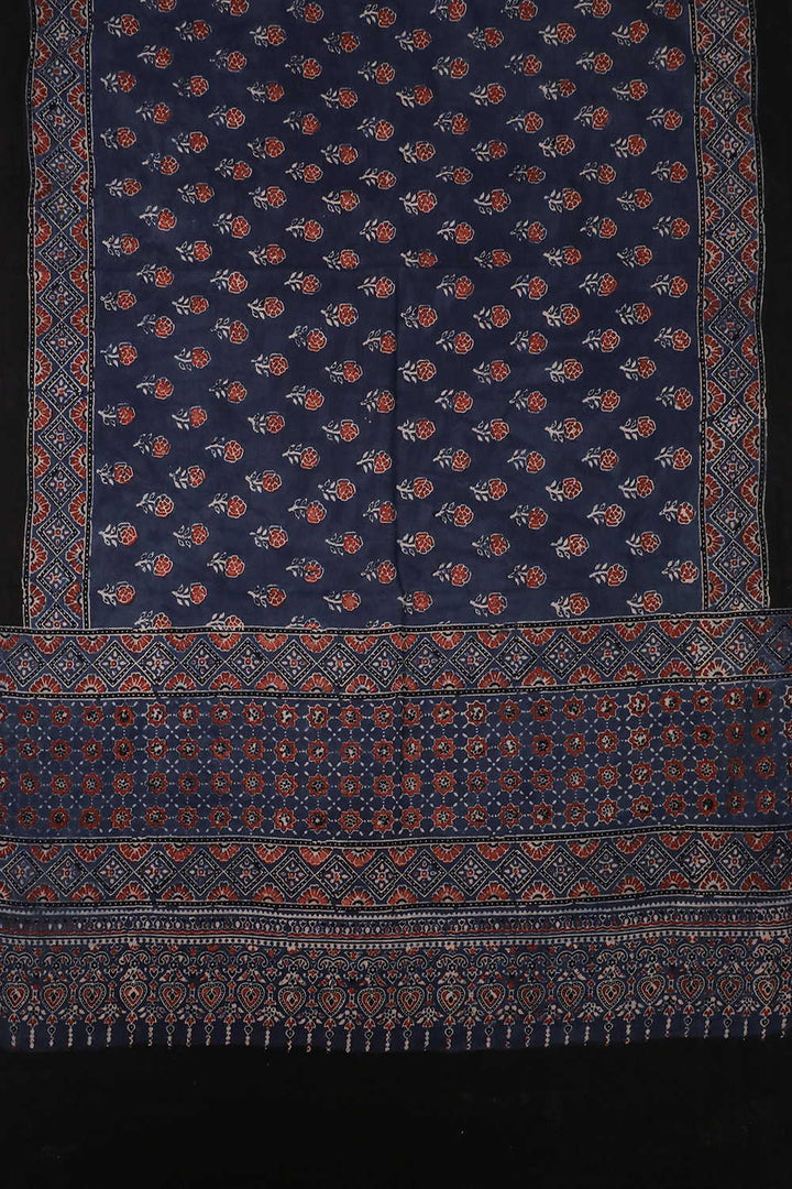 Block Printed Ajrak Dupatta - Matkatus 