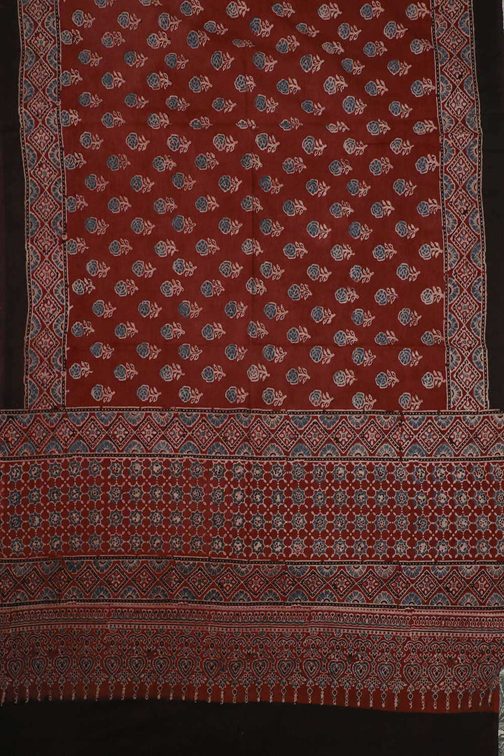 Block Printed Ajrak Dupatta - Matkatus 