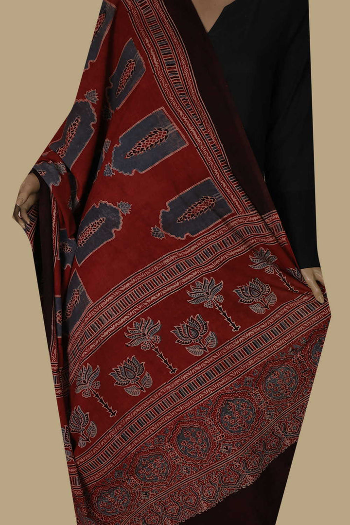 Ajrak Cotton Dupatta - Matkatus