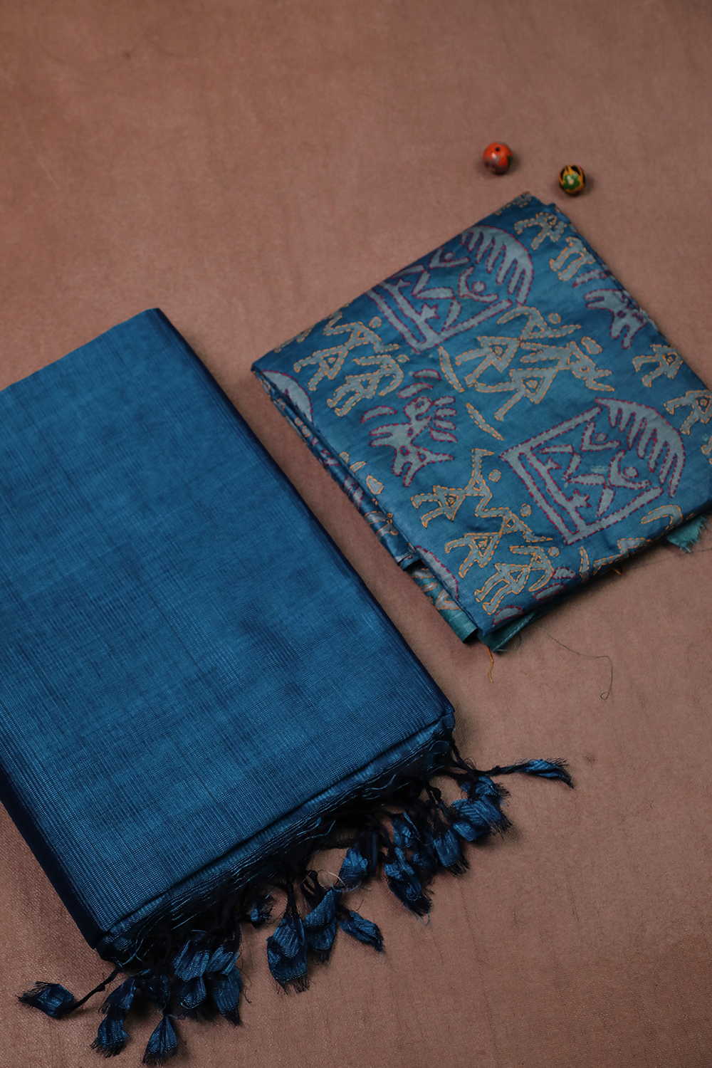 Saree with Blouse - Matkatus