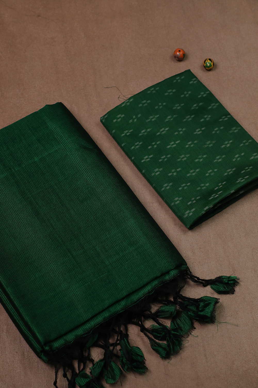 Saree with Blouse - Matkatus