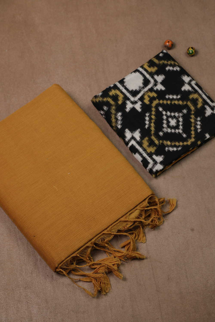 Perfectly Paired Saree - Matkatus 