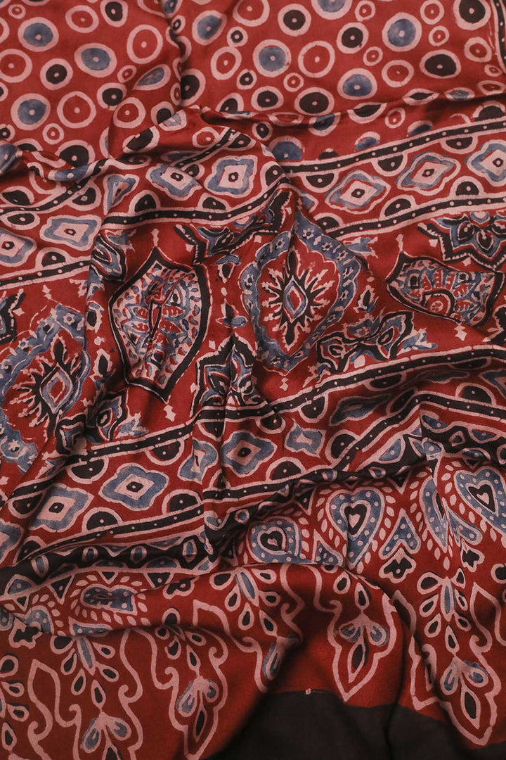 Silk Stoles - Matkatus 