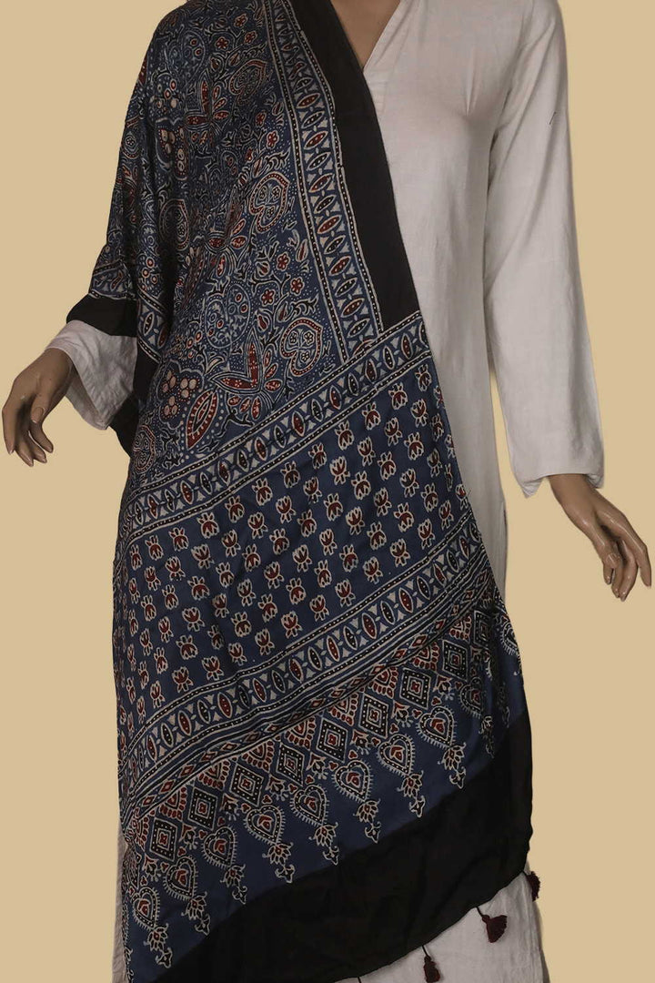 Modal Silk Stoles - Matkatus