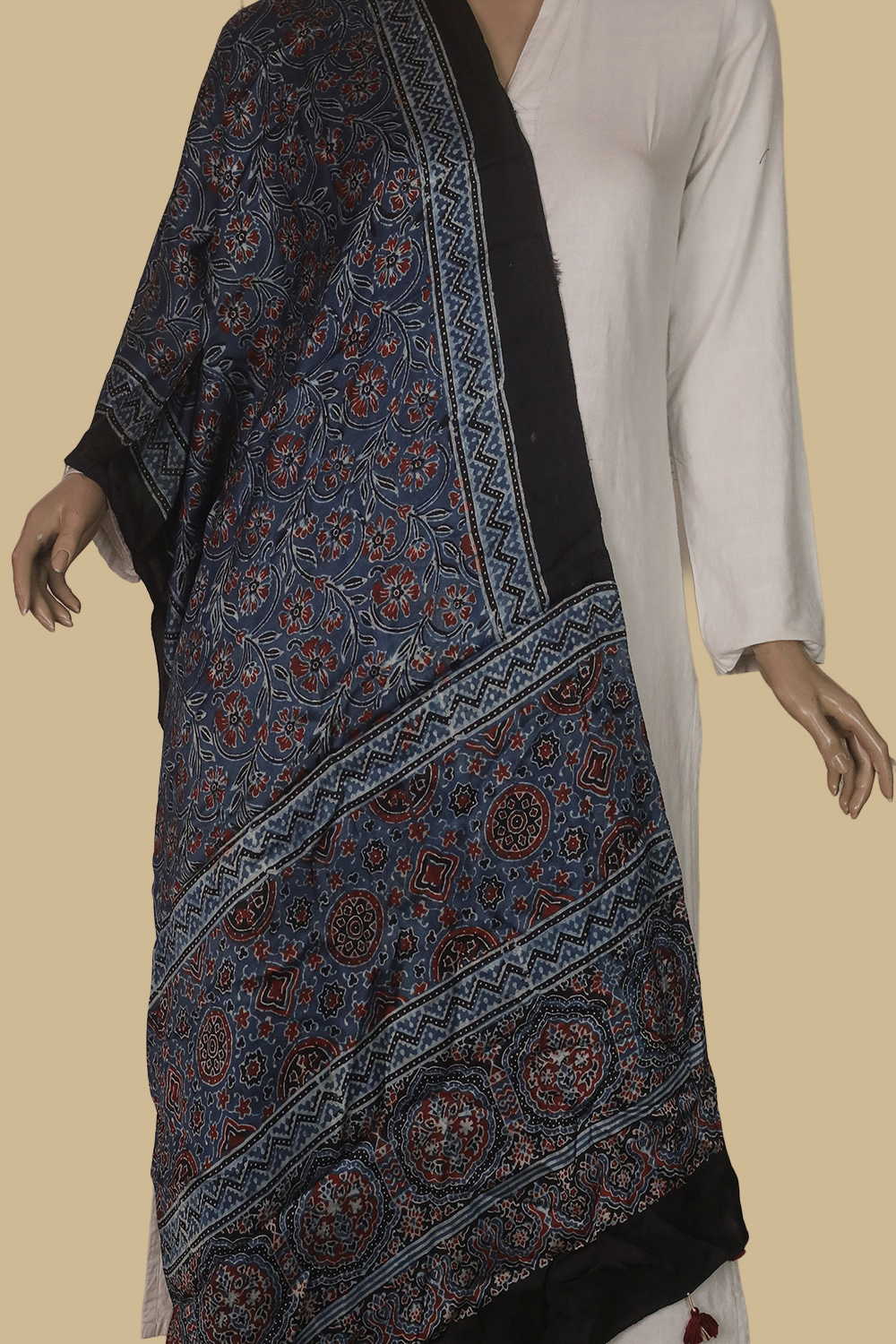 Modal Silk Stoles - Matkatus
