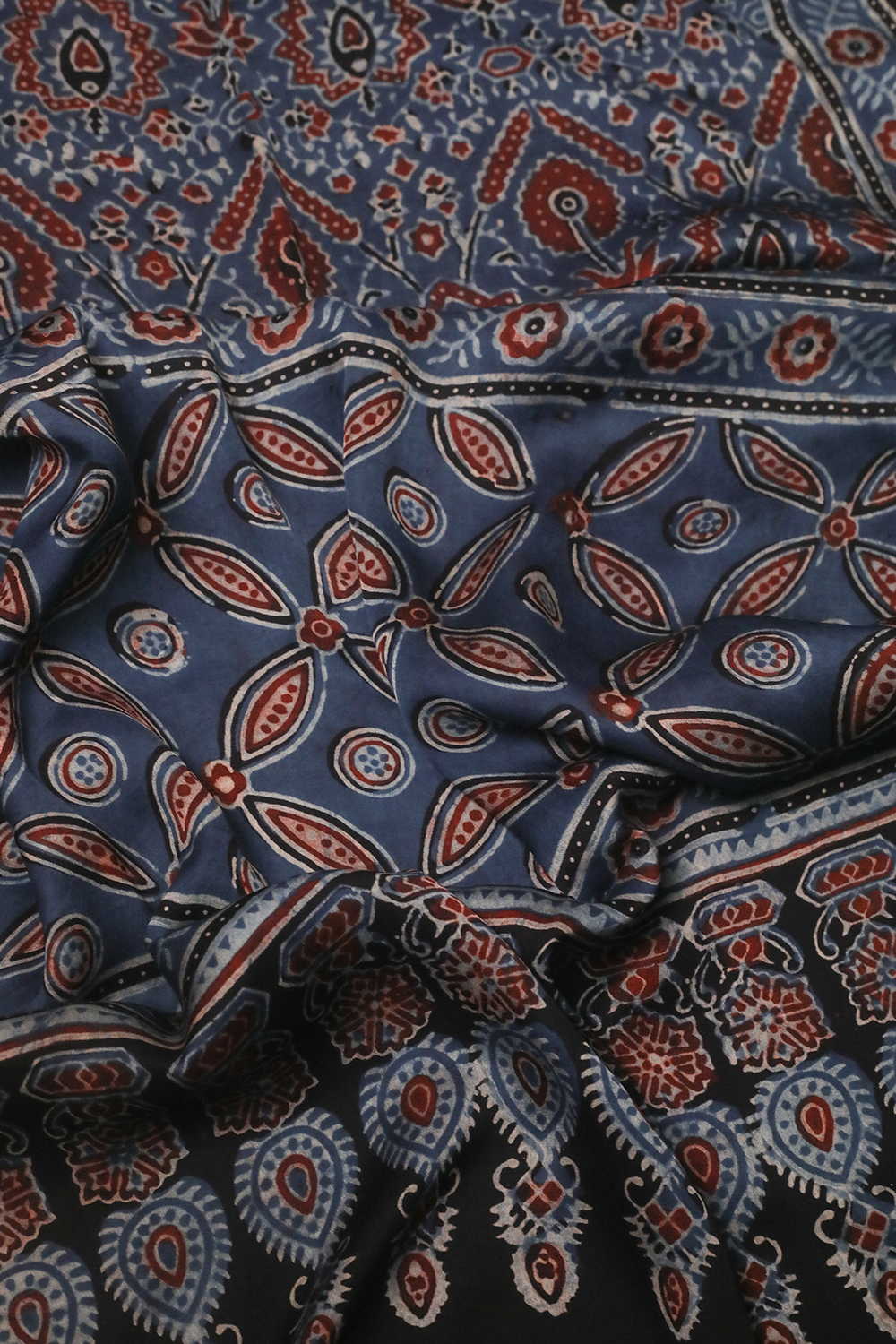 Modal Silk Stoles - Matkatus