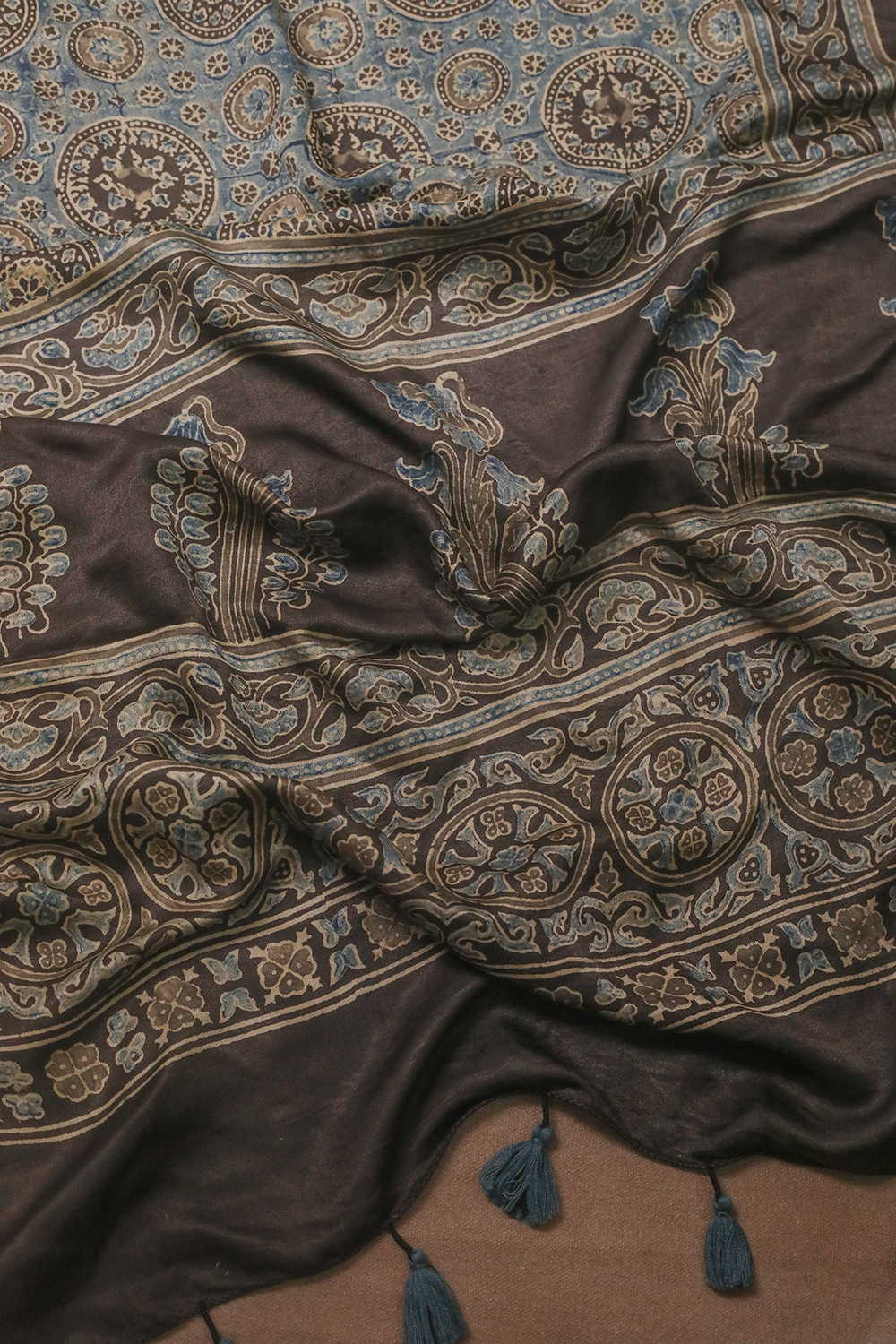 Silk Stoles - Matkatus 