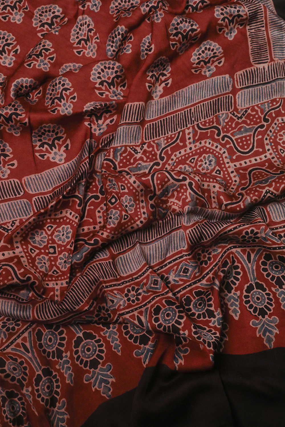 Silk Stoles - Matkatus 