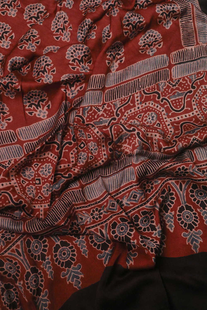 Silk Stoles - Matkatus 