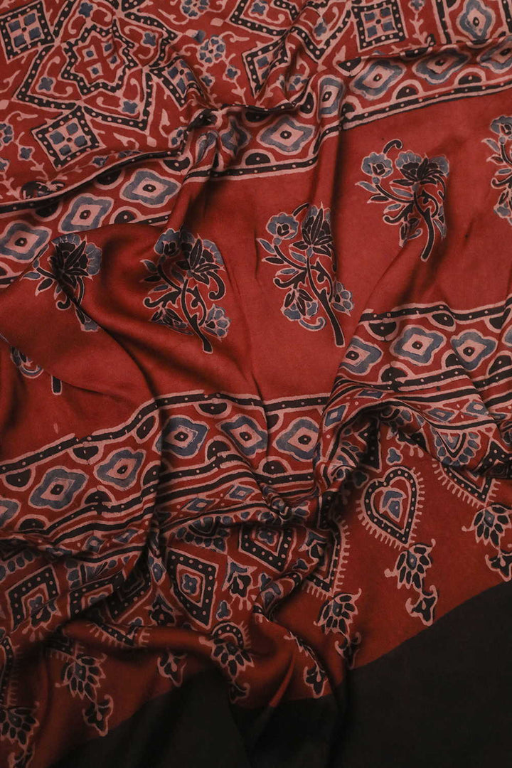 Silk Stoles - Matkatus 