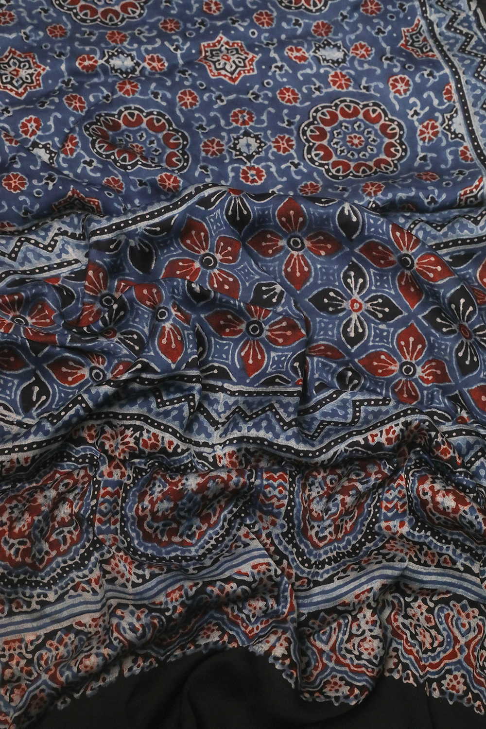 Silk Stoles - Matkatus 