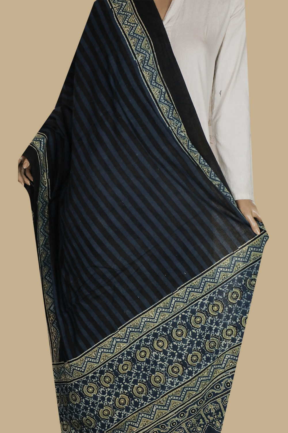 Ajrak Dupattas - Matkatus