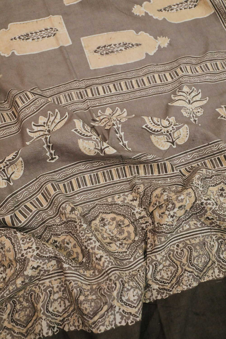 Cotton Dupatta - Matkatus 