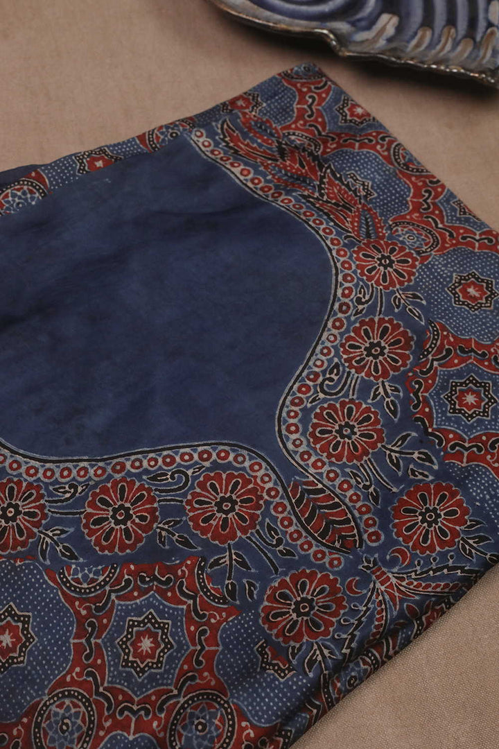 Ajrak Modal Silk Kaftan - Matkatus 
