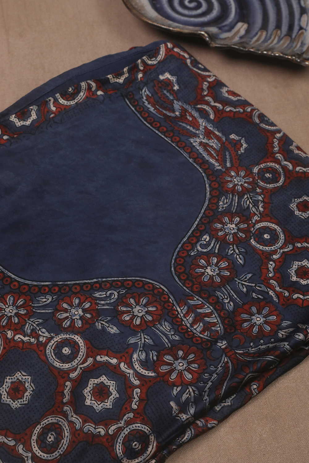 Ajrak Modal Silk Kaftan - Matkatus 