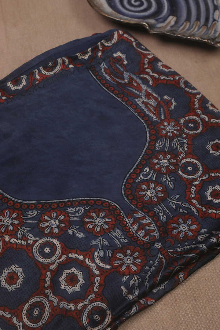 Ajrak Modal Silk Kaftan - Matkatus 
