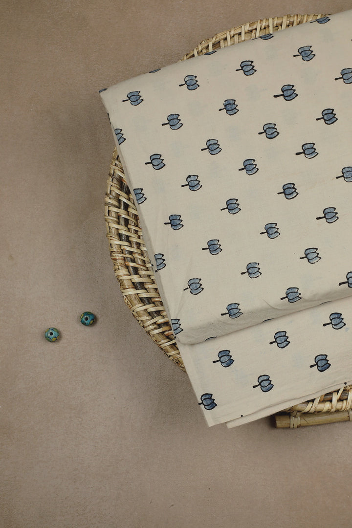 Ajrak Fabrics - Matkatus