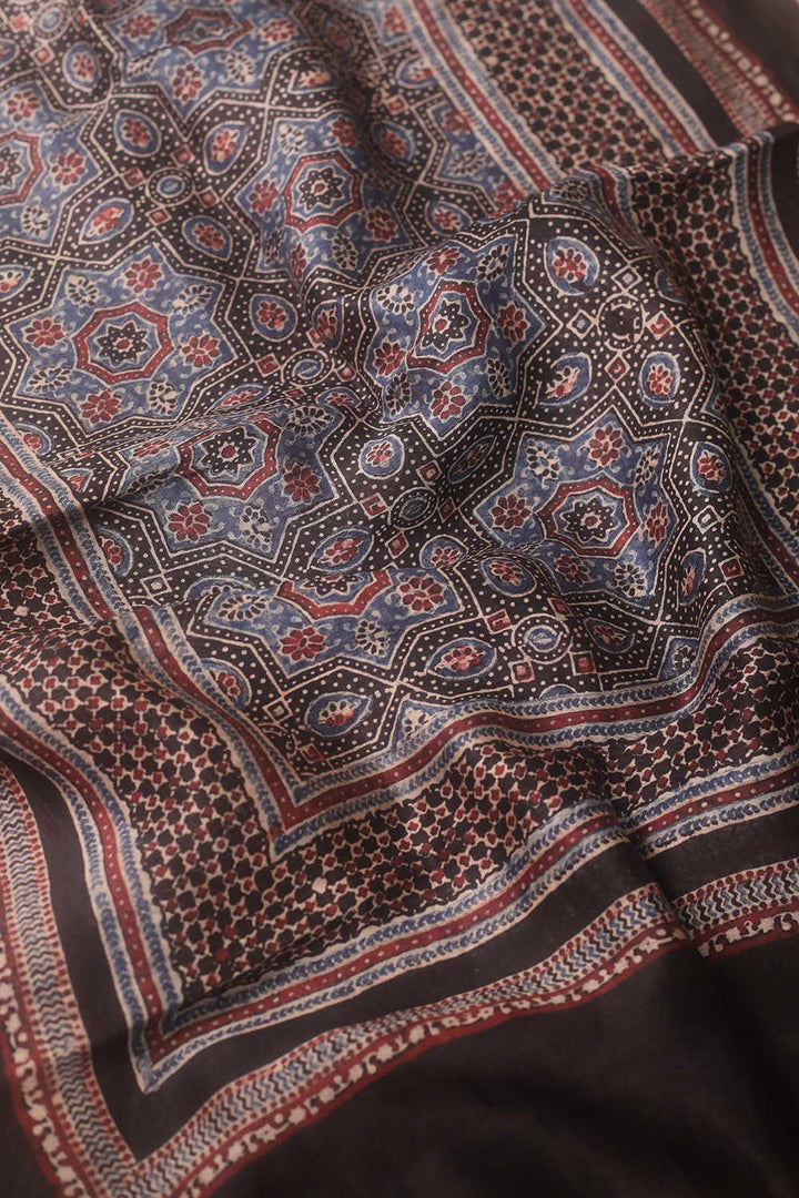 Ajrak Stole - Matkatus 