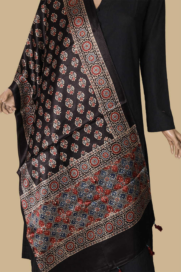 Stoles - Matkatus 