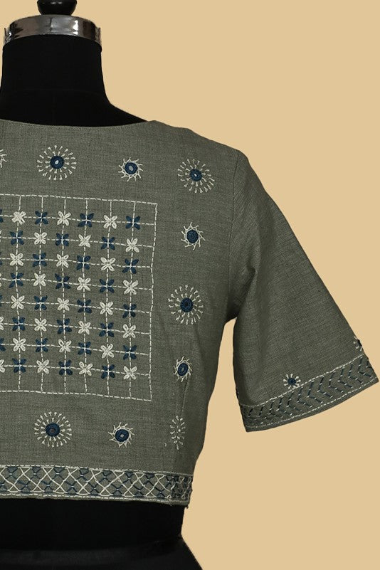 Handcrafted Blouse - Matkatus