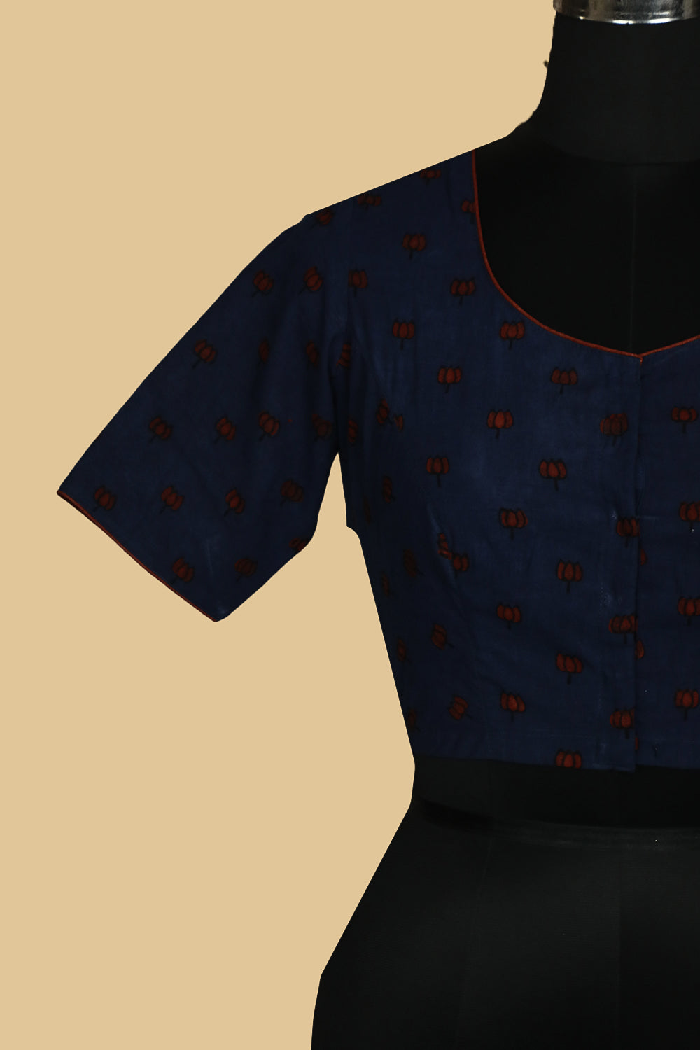Stitched blouse - Matkatus