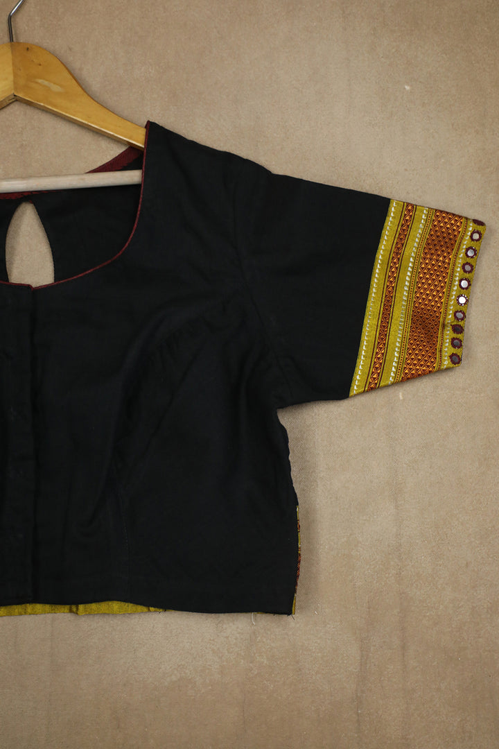 Desingner Blouse - Matkatus