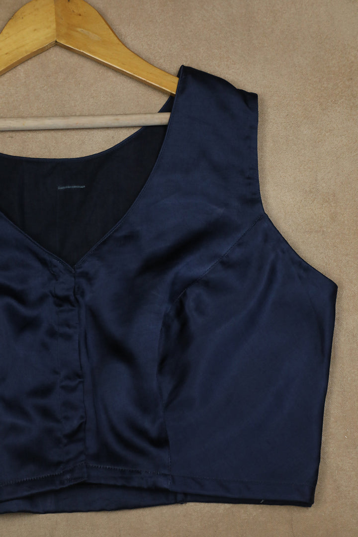 Desingner Blouse - Matkatus