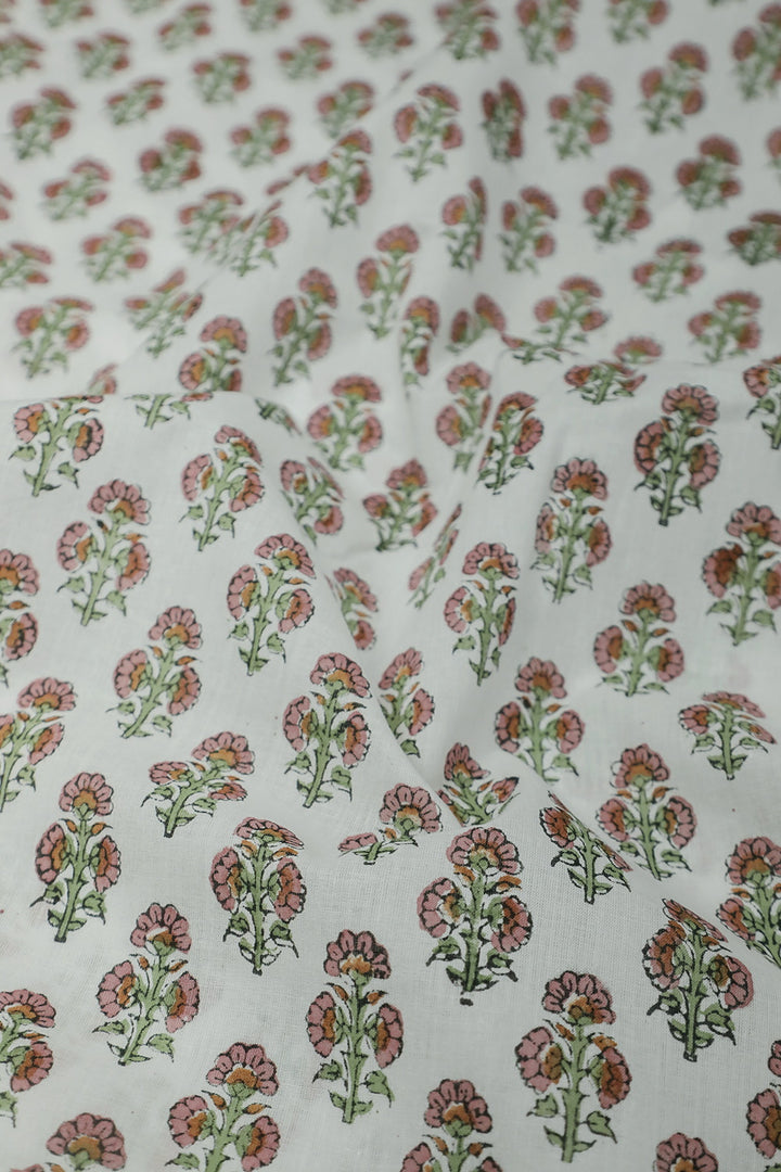 Cotton Fabric-Matkatus 