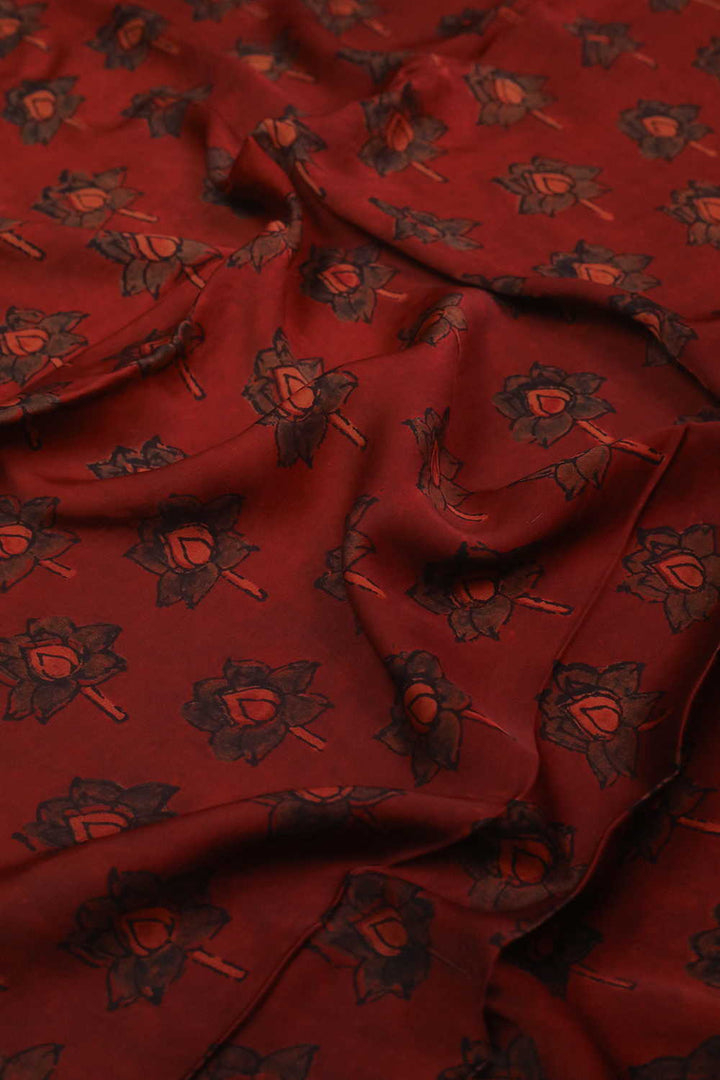Silk Fabrics - Matkatus 