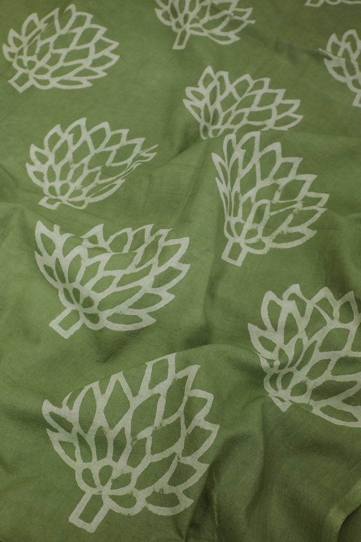 Dahlias on Pleasant Green Akola Block printed Fabric - 0.8m