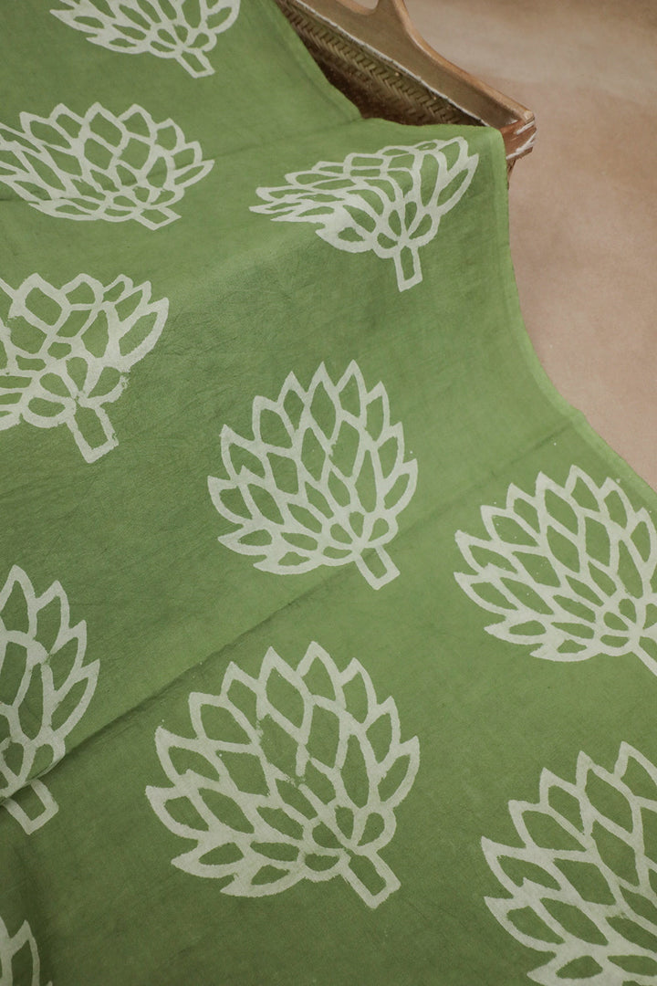 Dahlias on Pleasant Green Akola Block printed Fabric - 0.8m