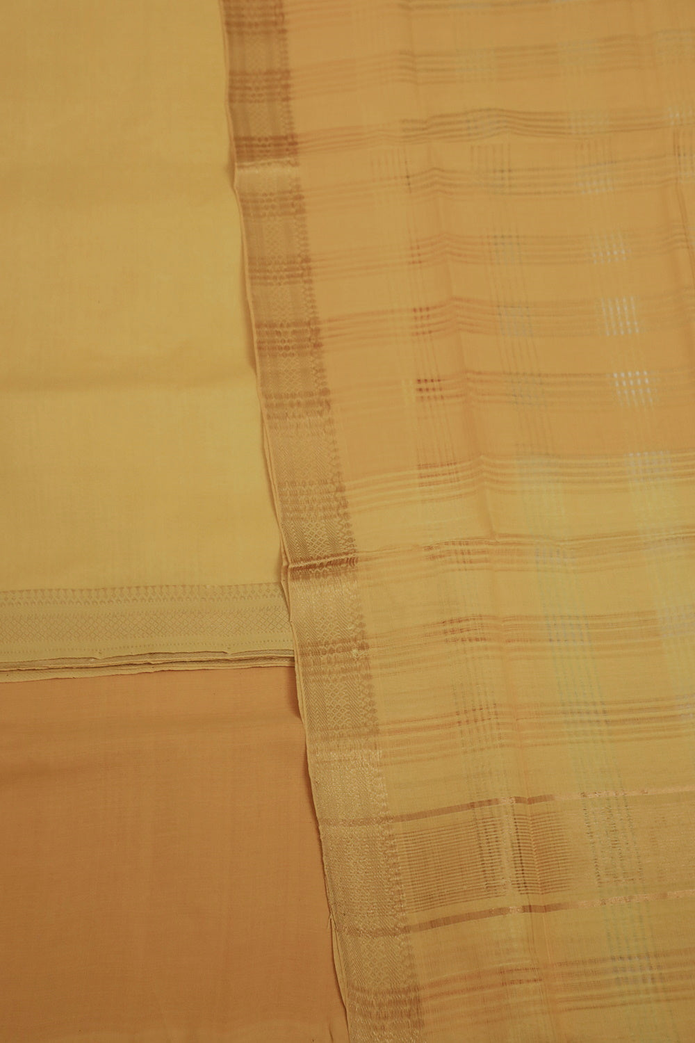 Unstitched Suits - Matkatus