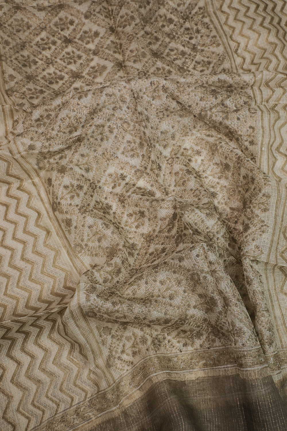 Silk Dupatta - Matkatus