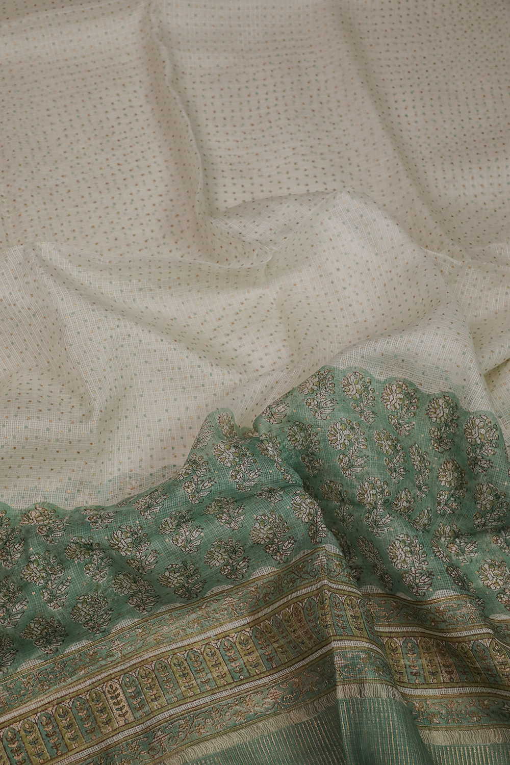 Silk Dupatta - Matkatus