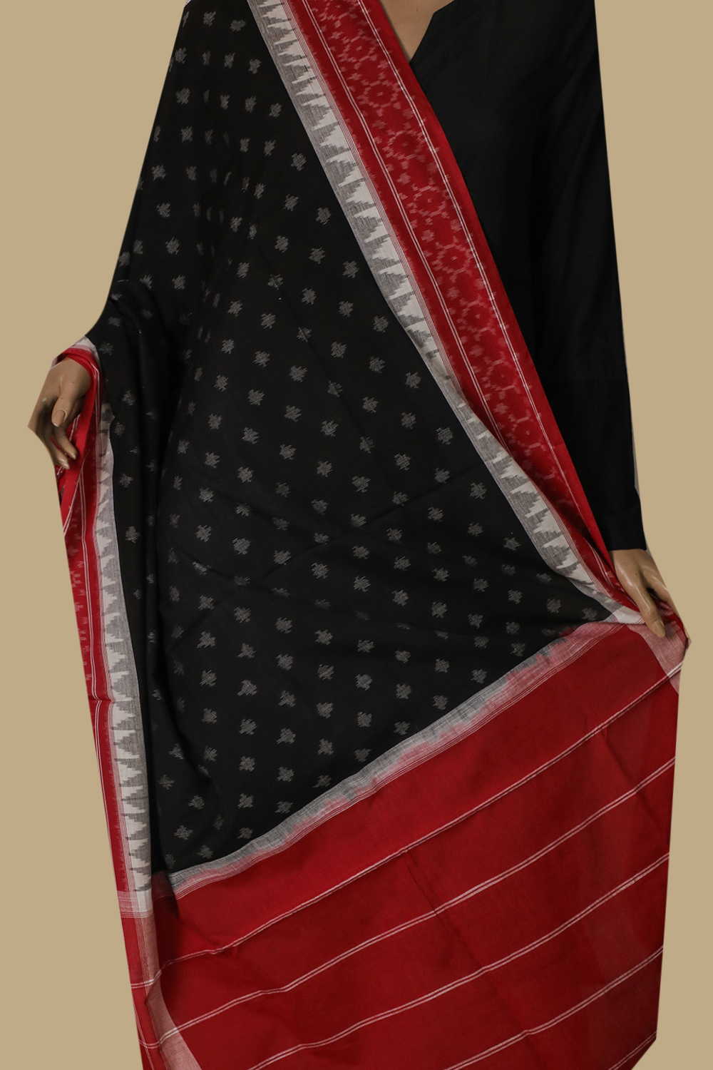 Handwoven Dupattas - Matkatus 