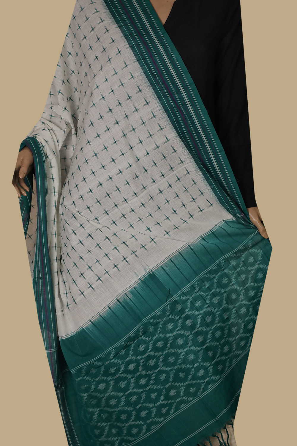 Handwoven Dupattas - Matkatus 