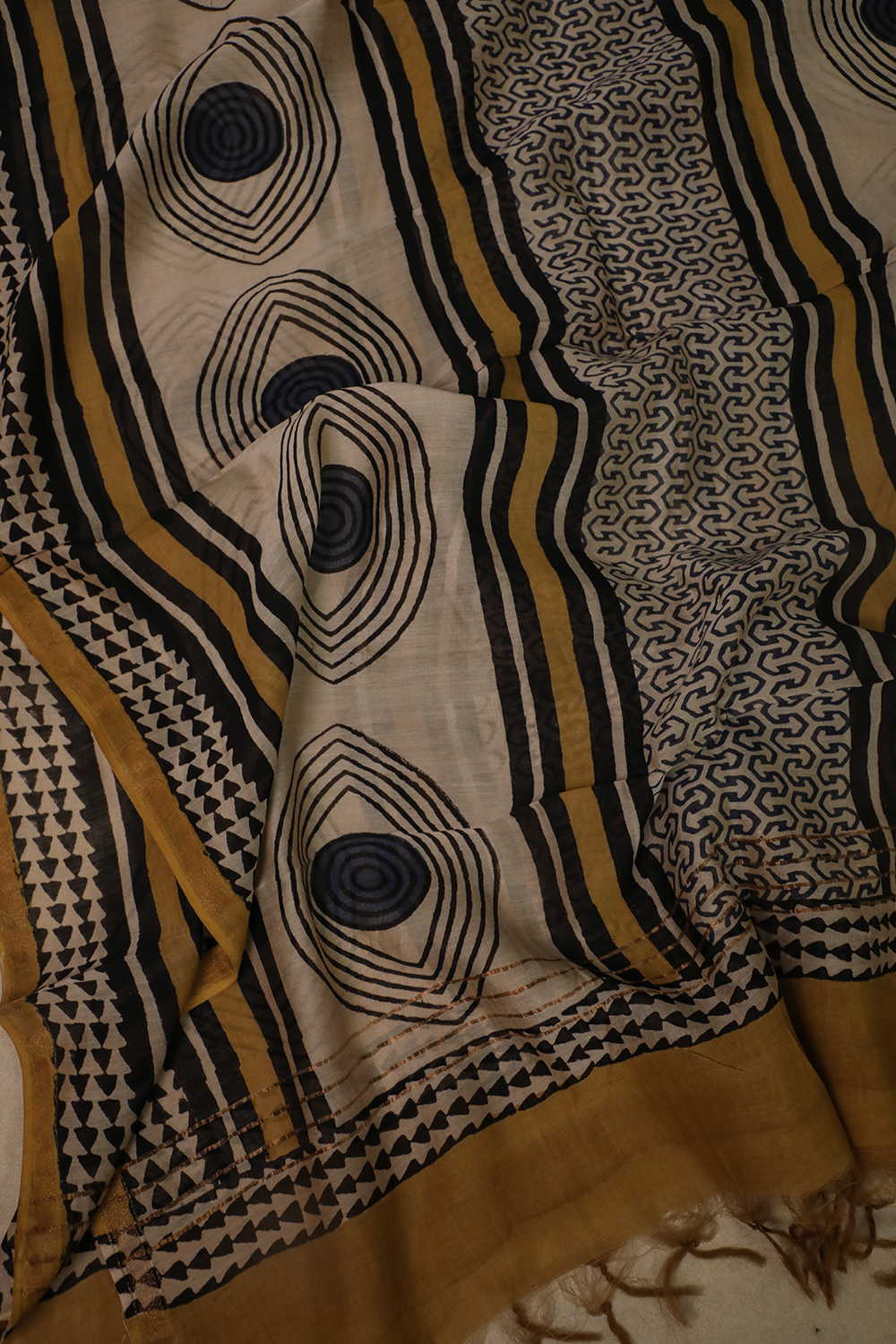 Silk Cotton Dupatta - Matkatus 
