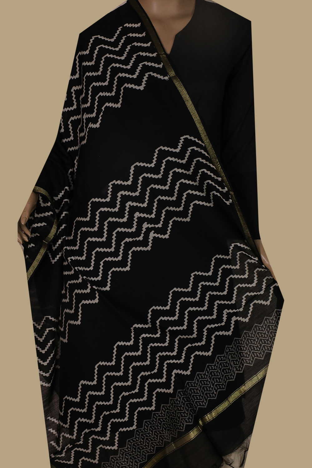 Printed Silk Cotton Dupatta - Matkatus 