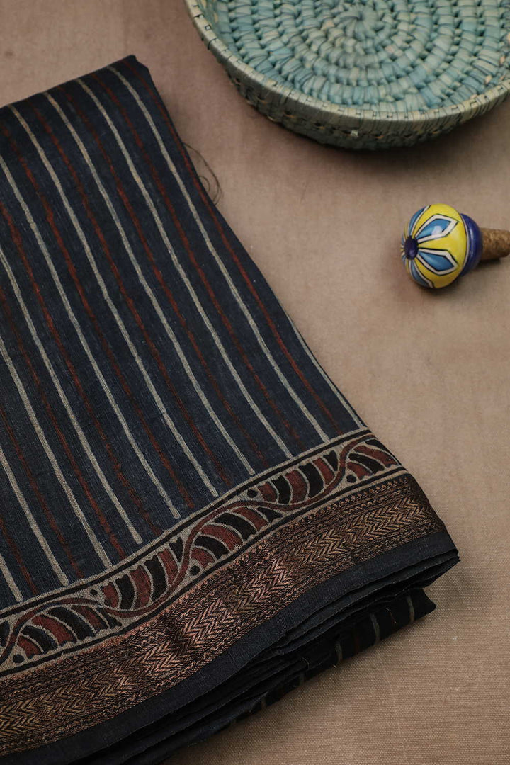 Ajrak Saree - Matkatus 