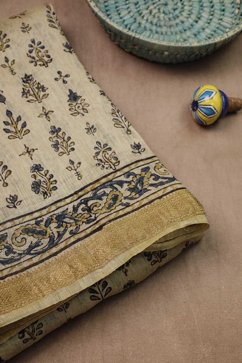 Ajrak Print Sarees - Matkatus 