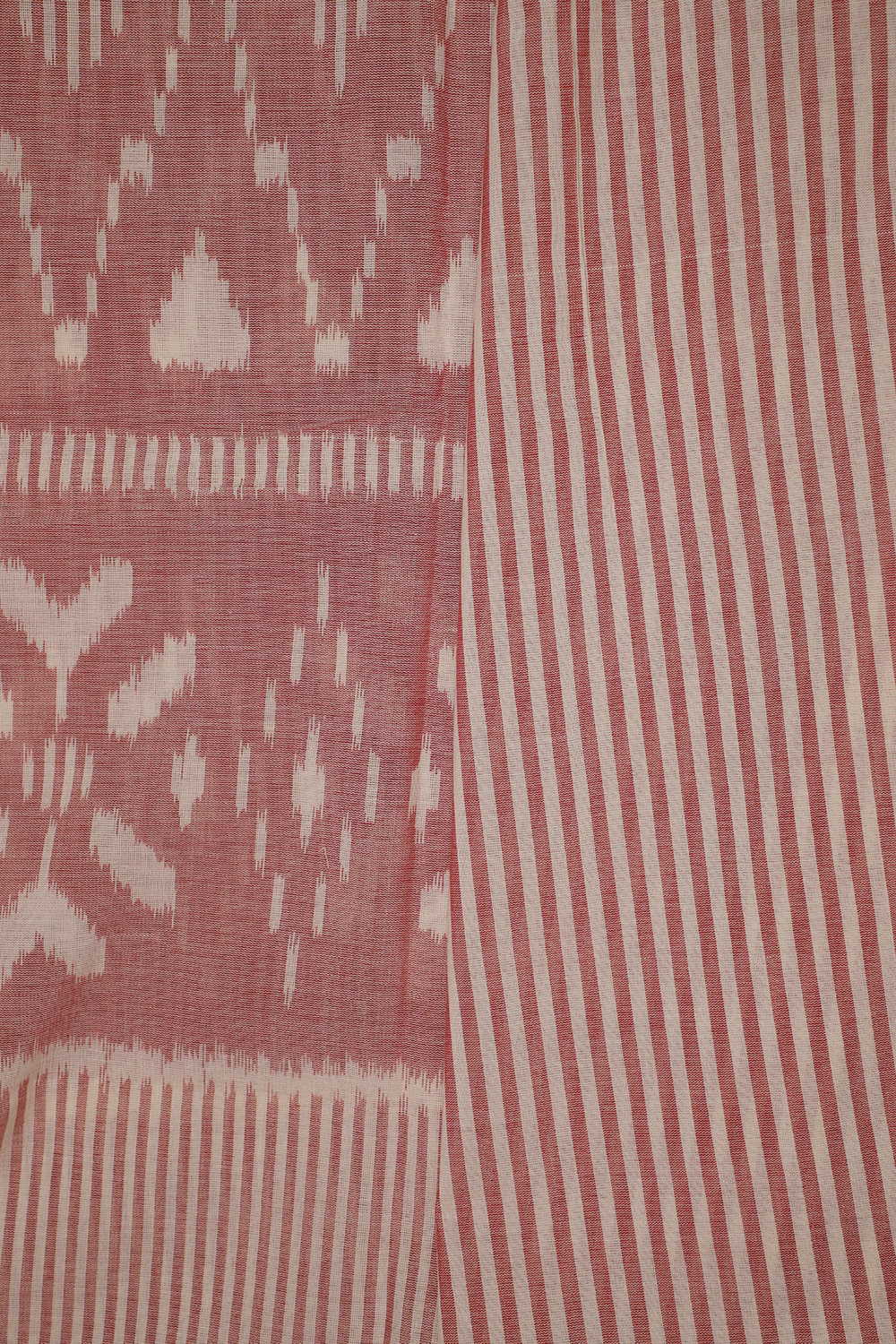 Ikat Saree - Matkatus 