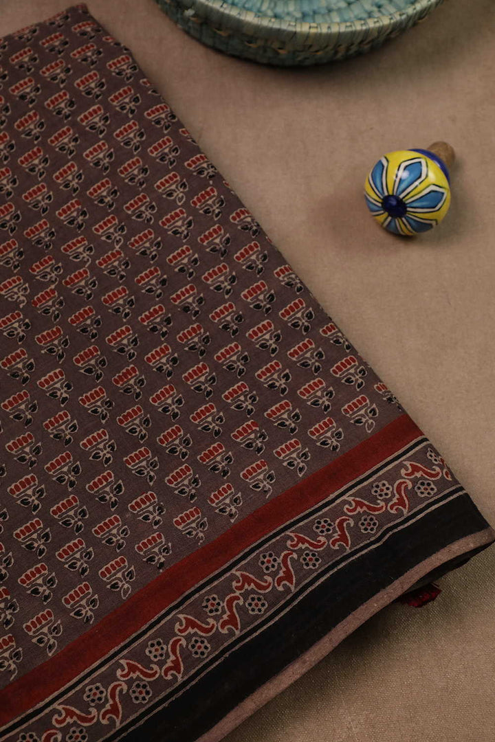 Ajrak Mul Cotton Saree - Matkatus 