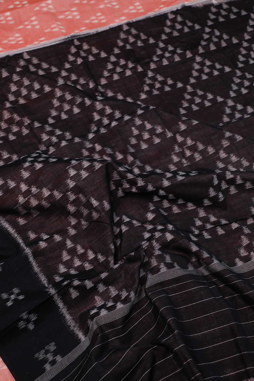 Ikat Sarees - Matkatus 